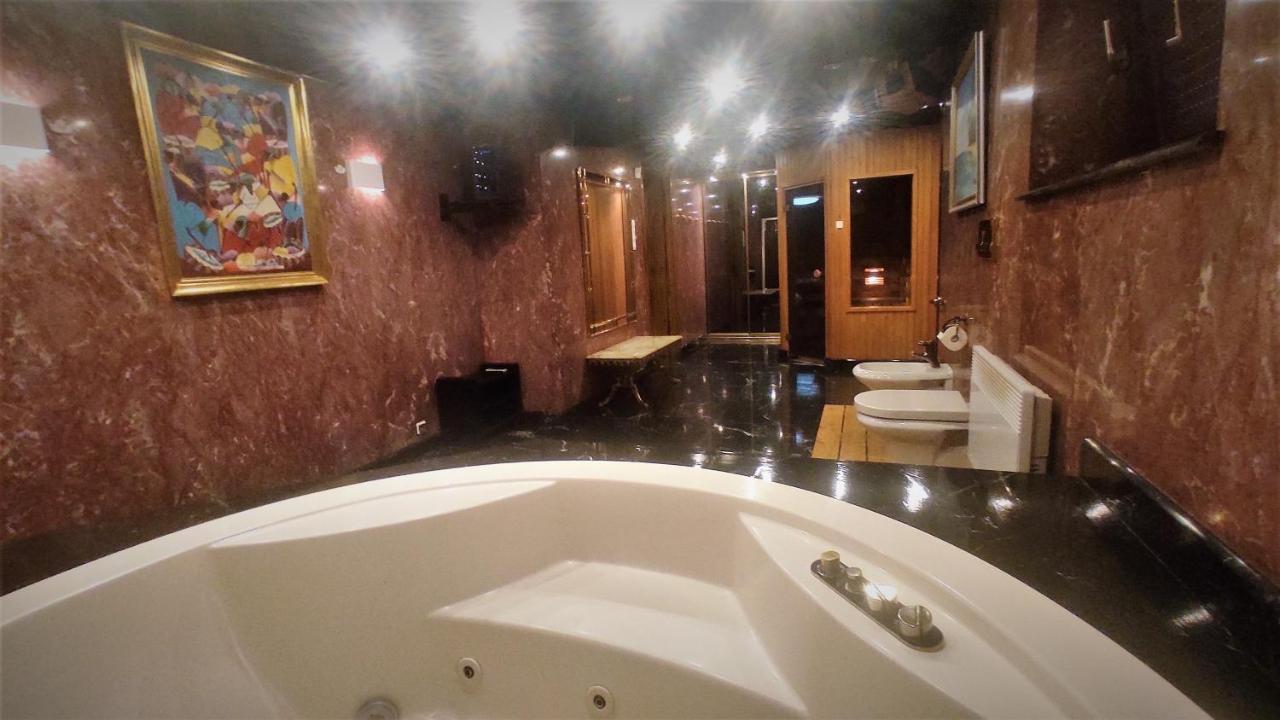 Studio 5 Varsovie Extérieur photo